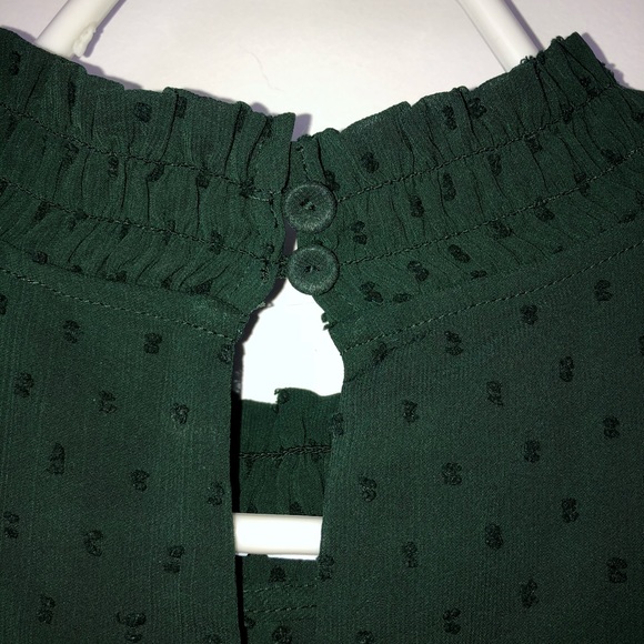 Marshalls | Green Keyhole Blouse - Picture 3 of 3